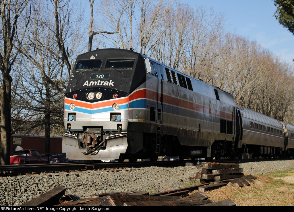 Amtrak 80
